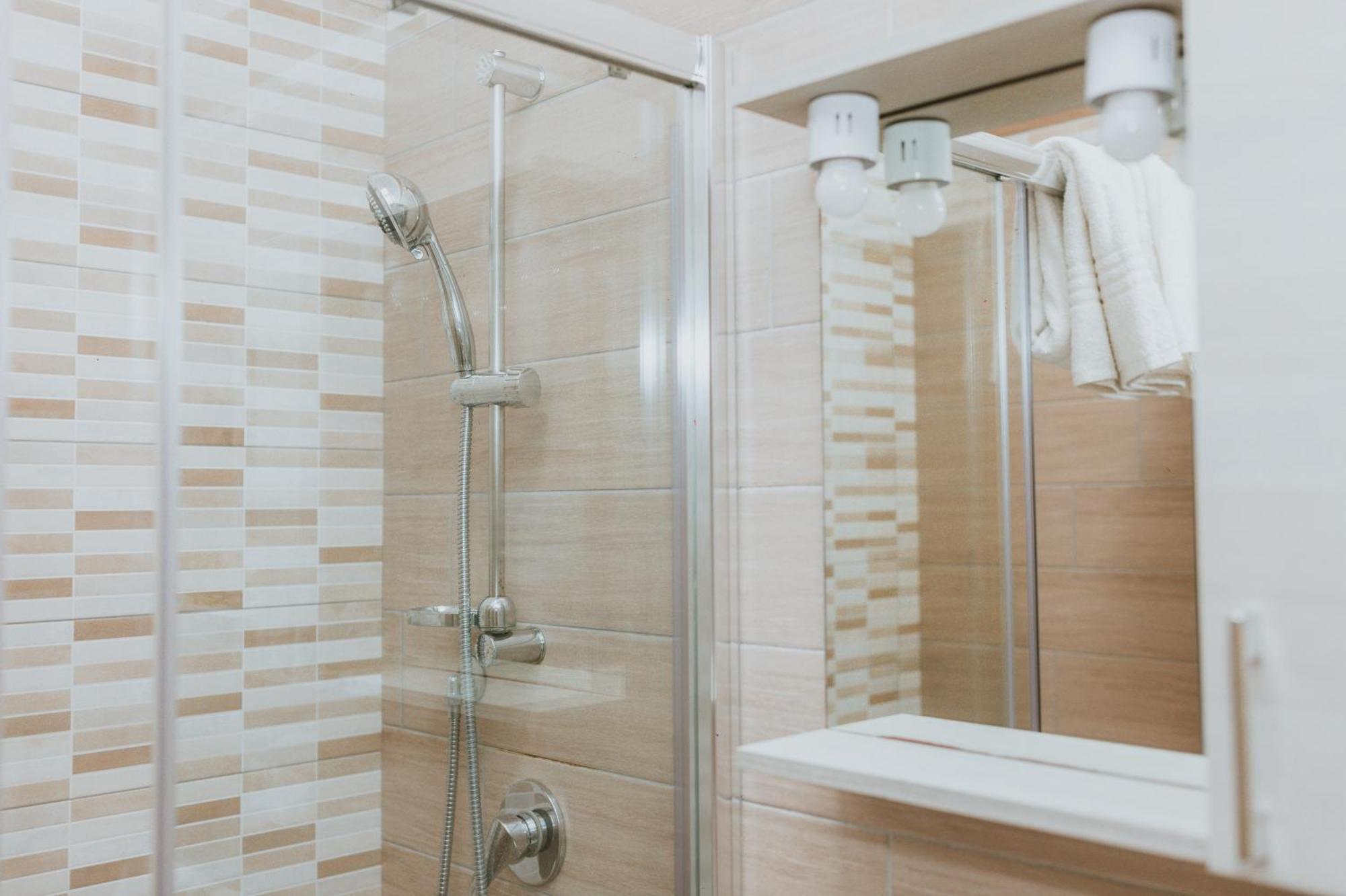 A Casa Da Carla Apartment เวียสเต ภายนอก รูปภาพ