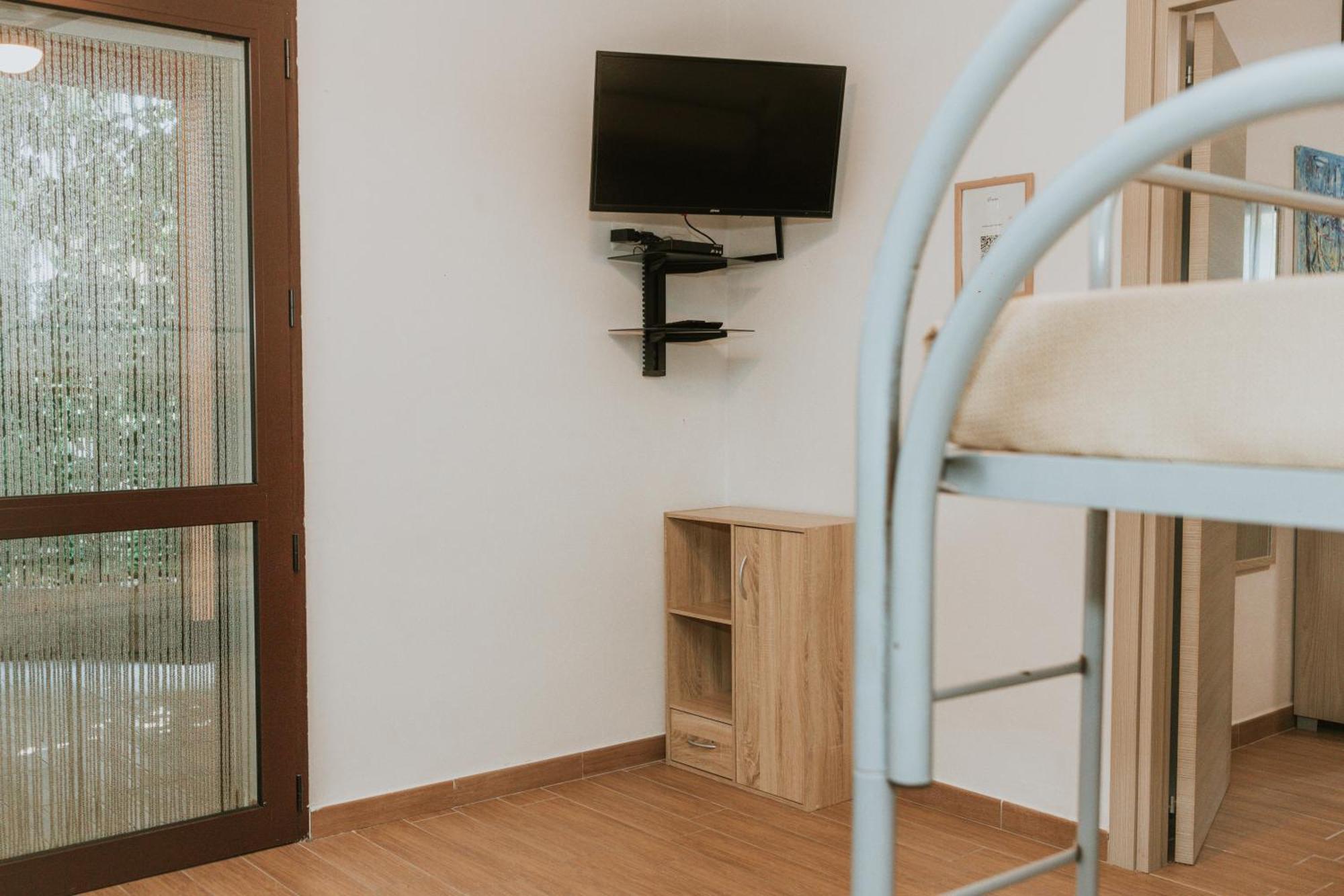 A Casa Da Carla Apartment เวียสเต ภายนอก รูปภาพ